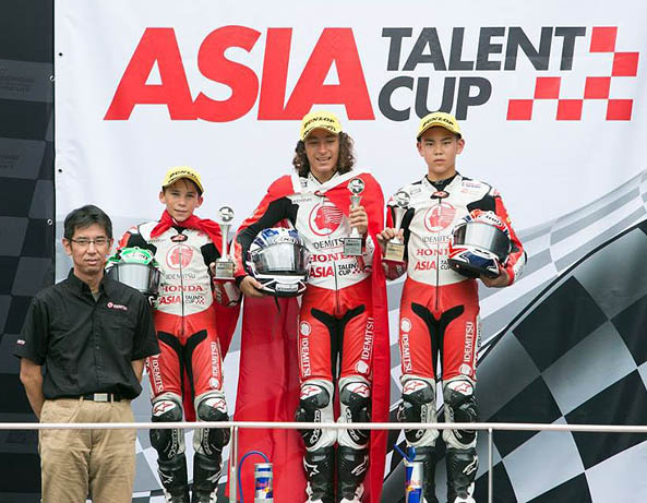 Öncü Kardeşler Malezya'yı Salladı